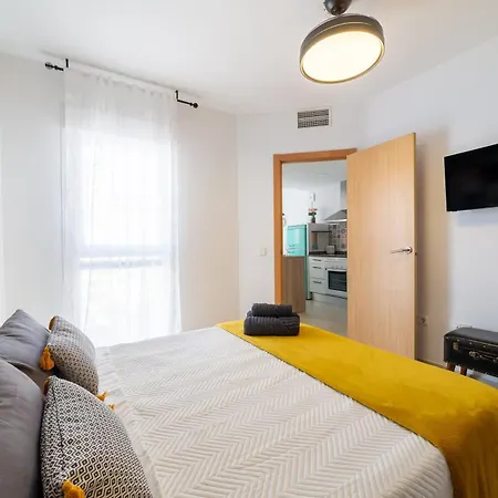 Laguna Apartment *